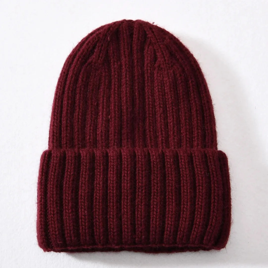Líora Satin Silk Beanie — burgundy
