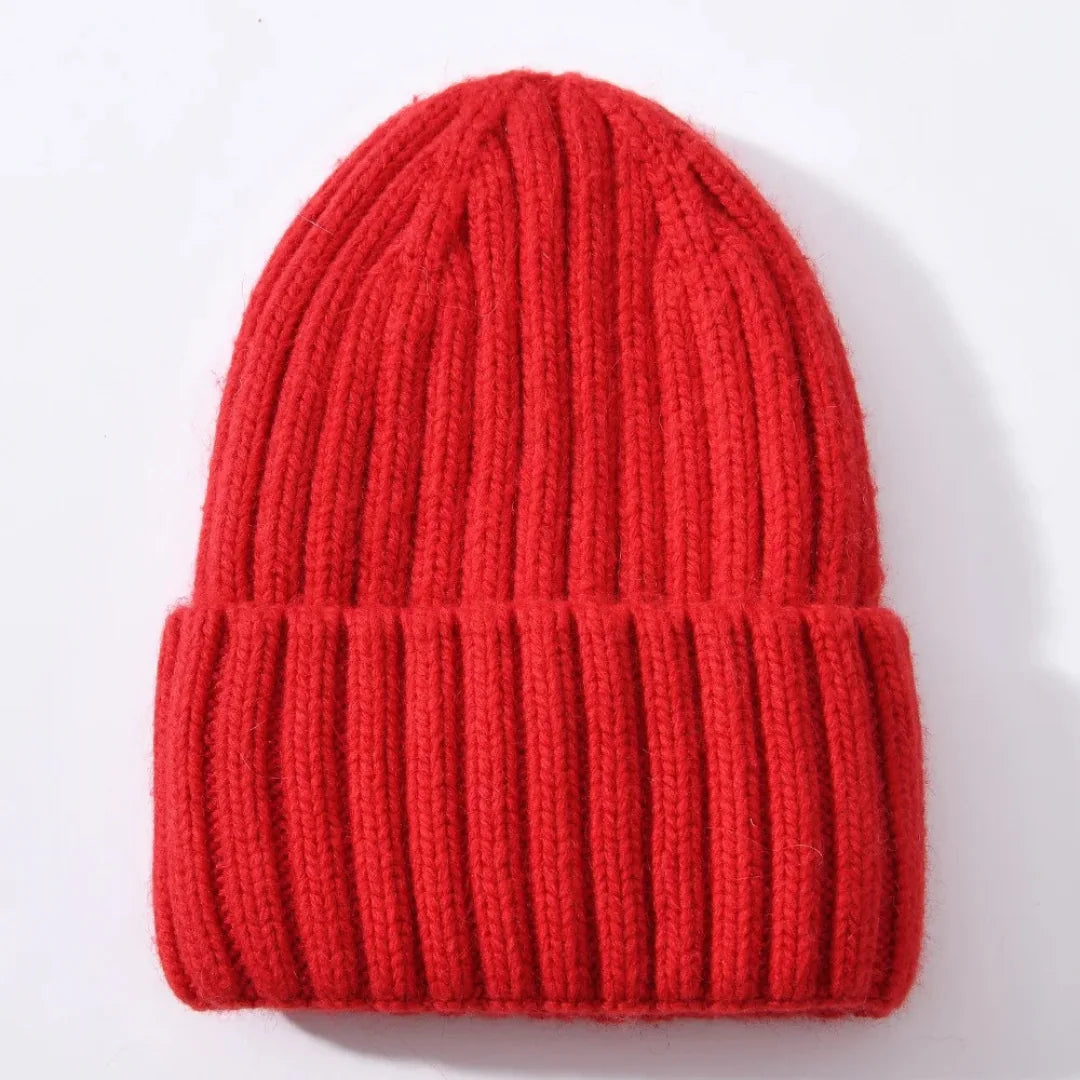 Líora Satin Silk Beanie — red